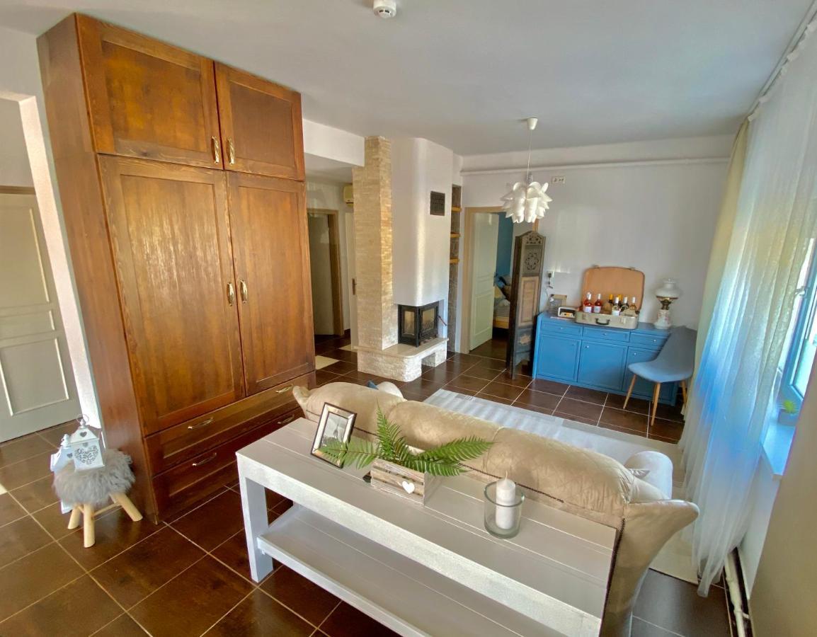 Biborlak 6 Apartment วิลานี ภายนอก รูปภาพ